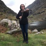 andi leahy black haired woman playing fiddle violin in ireland 1