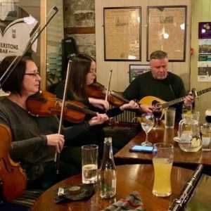 andi leahy yvonne casey eoin o'neill oneill cornerstone pub lahinch county clare